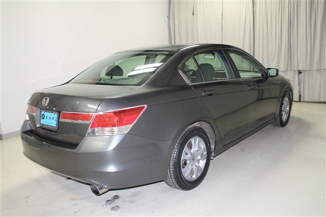 Honda Accord 2012 photo 3
