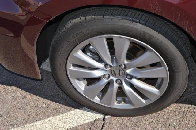 Honda Accord 2012 photo 1