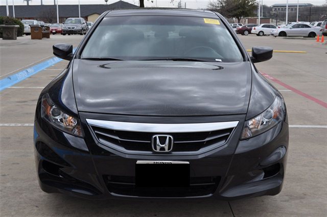 Honda Accord 2012 photo 2