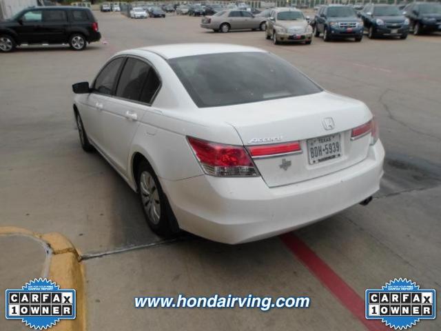 Honda Accord 2012 photo 2