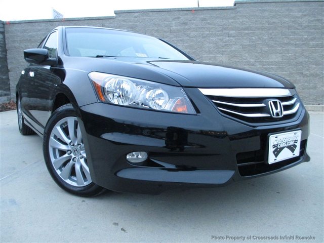 Honda Accord 2012 photo 2