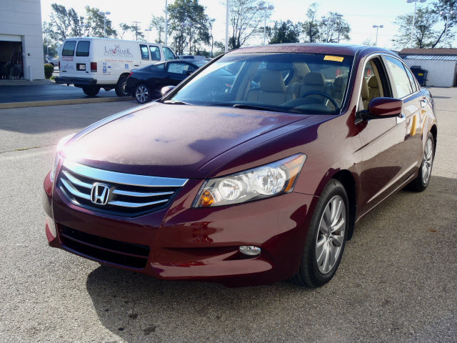Honda Accord 2012 photo 1
