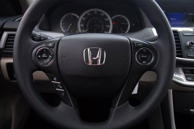 Honda Accord 2013 photo 3