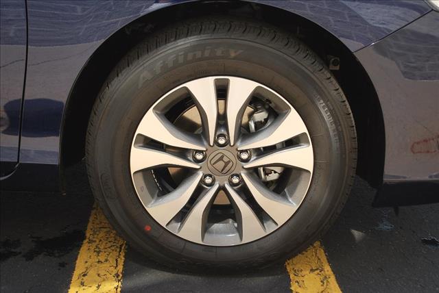 Honda Accord 2013 photo 1