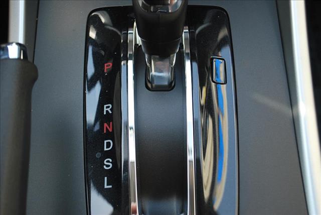 Honda Accord 2013 photo 16