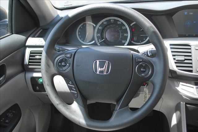 Honda Accord 2013 photo 26