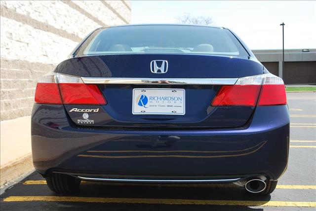 Honda Accord 2013 photo 34