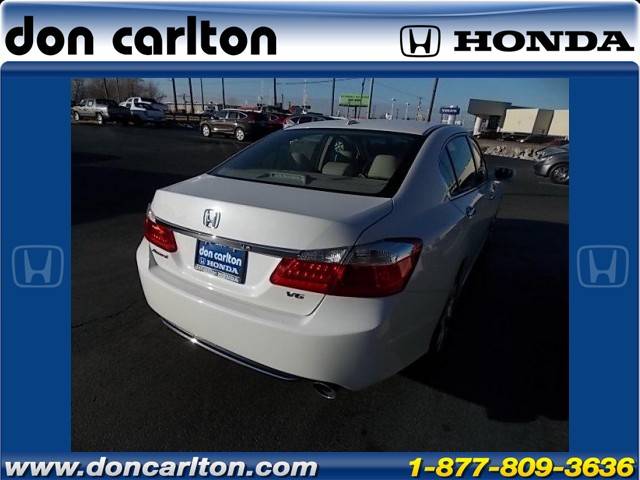 Honda Accord 2013 photo 2