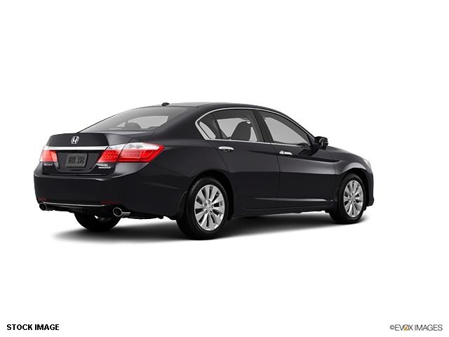 Honda Accord 2013 photo 2