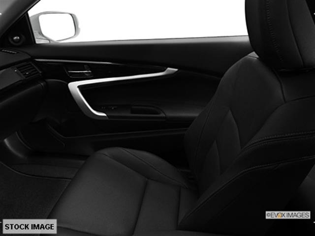 Honda Accord 2013 photo 2