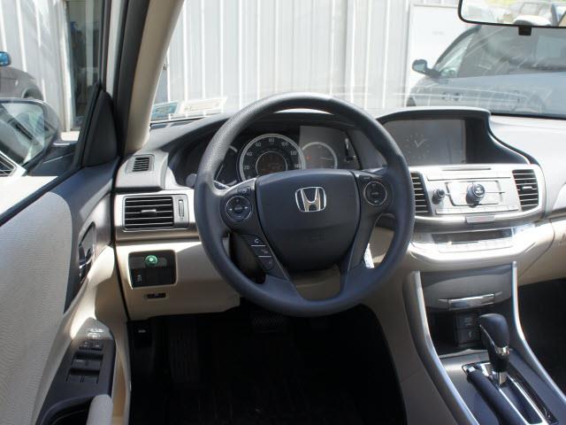 Honda Accord 2013 photo 3