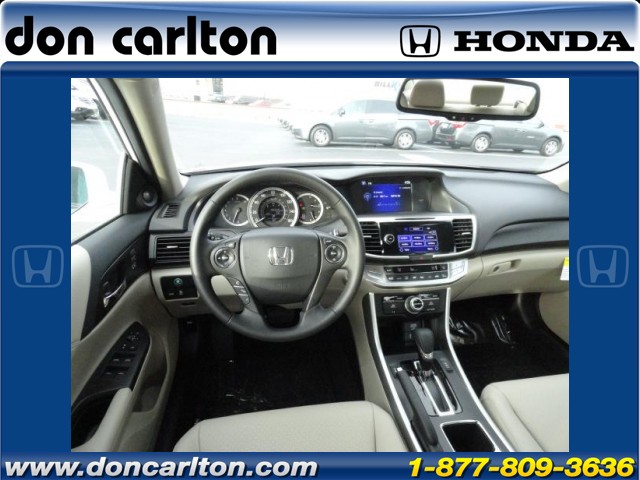 Honda Accord 2013 photo 3