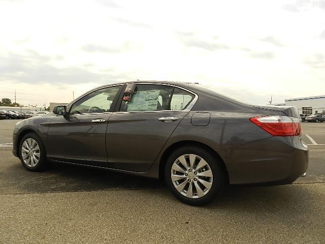 Honda Accord 2013 photo 1