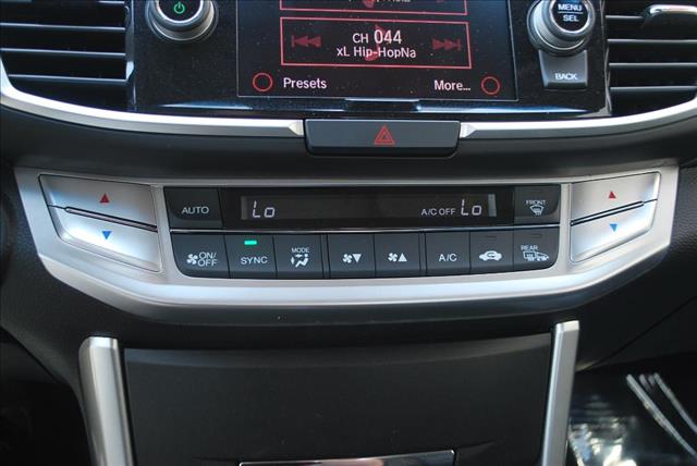 Honda Accord 2013 photo 11