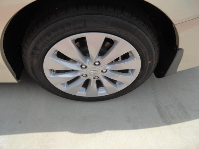 Honda Accord 2013 photo 1