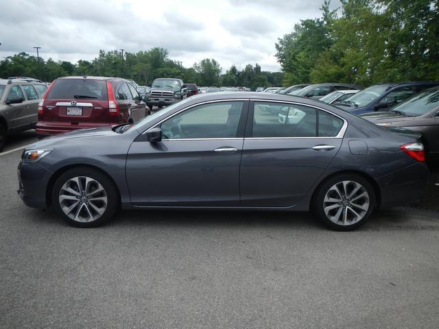 Honda Accord 2013 photo 2