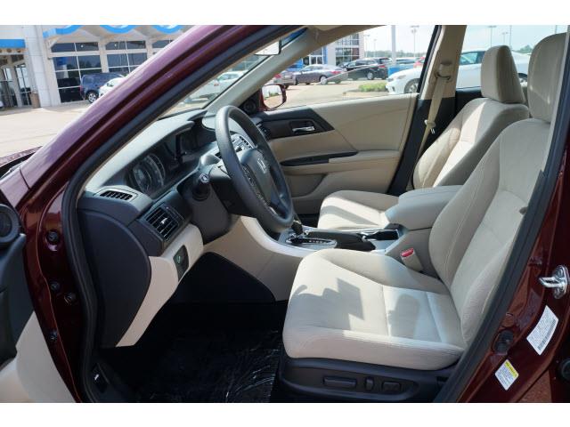 Honda Accord 2013 photo 2