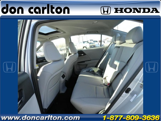 Honda Accord 2013 photo 4