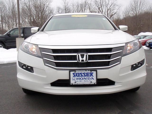 Honda Accord Crosstour 2010 photo 2