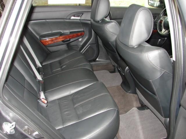 Honda Accord Crosstour 2010 photo 2