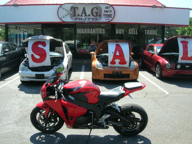 Honda CBR1000RR 2008 photo 8