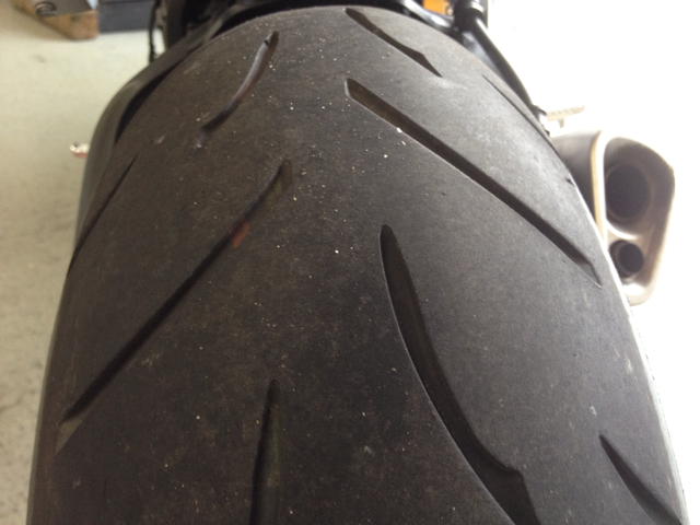 Honda CBR1000RR 2010 photo 2