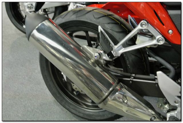 Honda CBR500R 2013 photo 2