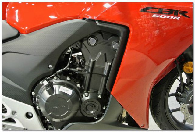 Honda CBR500R 2013 photo 3