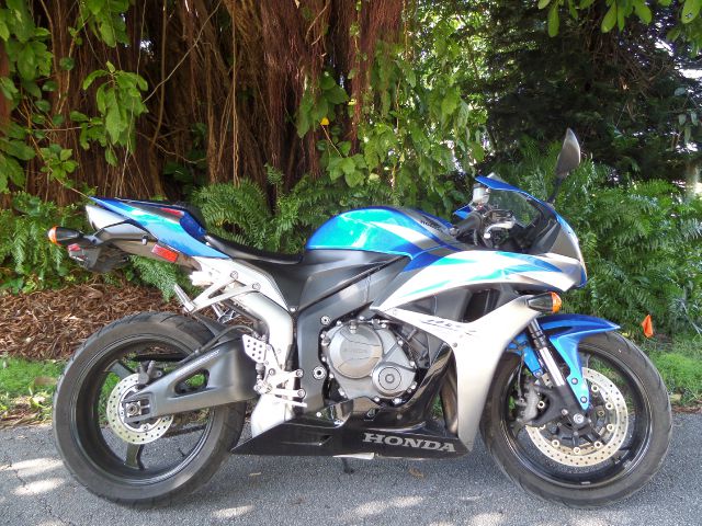 Honda CBR600 2007 photo 3