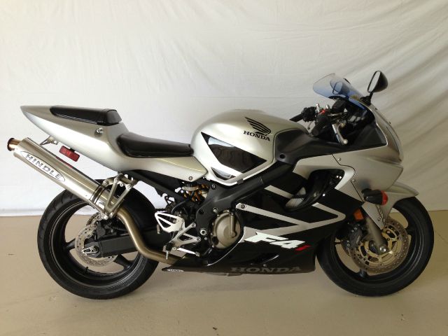 Honda CBR600F4i 2003 photo 4