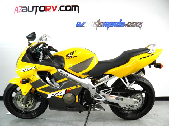 Honda CBR600F4i 2006 photo 1