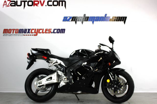 Honda CBR600RR 2011 photo 4