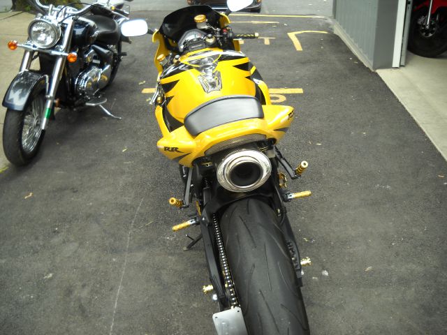 Honda CBR 1000 2006 photo 4
