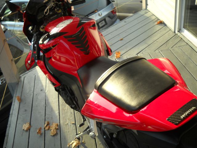 Honda CBR 1000 Quad-short-slt Sport-hemi-4wd Motorcycle