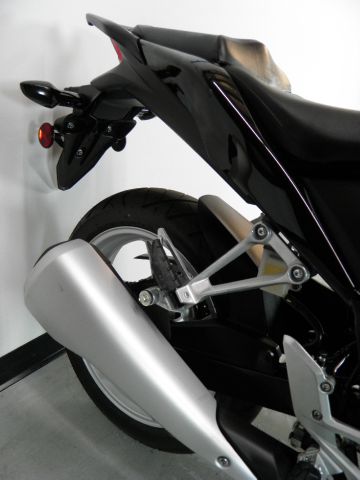 Honda CBR 250R 2012 photo 10