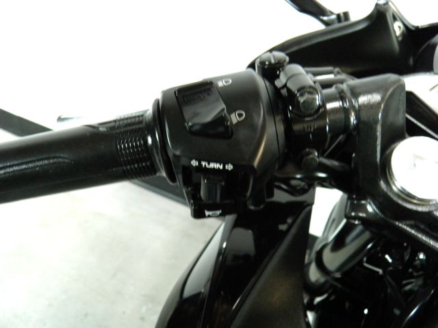 Honda CBR 250R 2012 photo 13