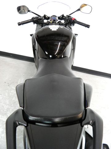 Honda CBR 250R 2012 photo 27