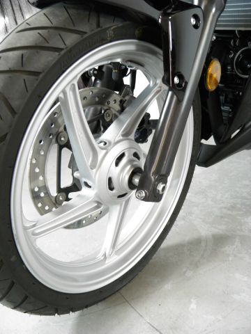 Honda CBR 250R 2012 photo 28