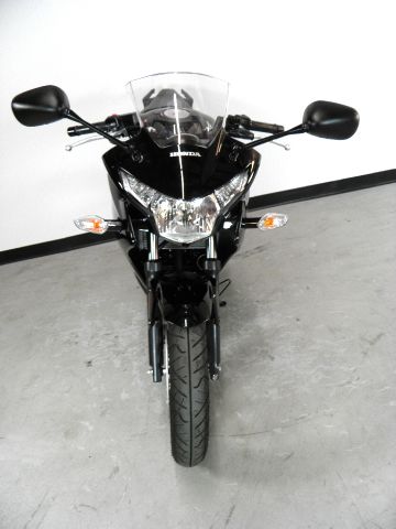 Honda CBR 250R 2012 photo 8