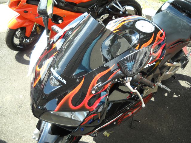 Honda CBR 600 2003 photo 2