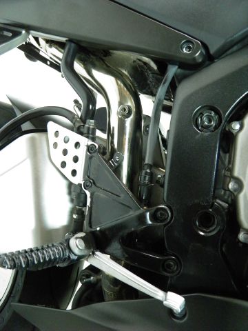 Honda CBR 600RR 2004 photo 15