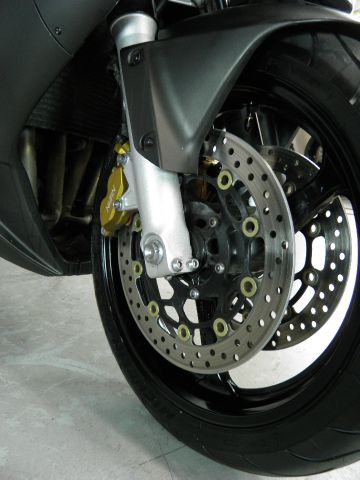 Honda CBR 600RR 2004 photo 21