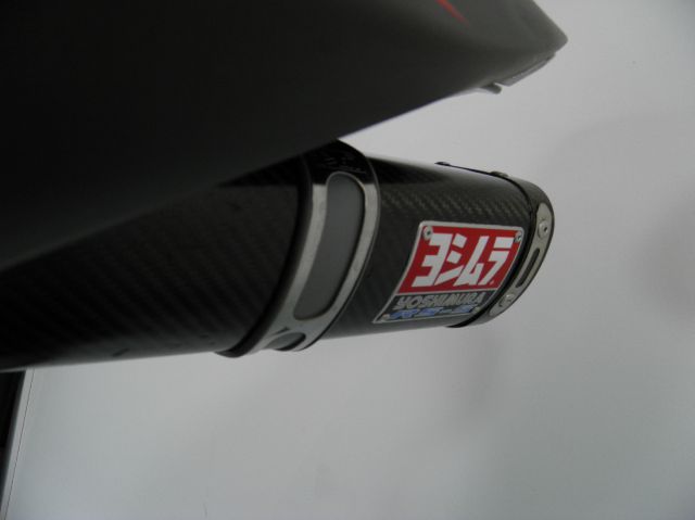 Honda CBR 600RR 2004 photo 24