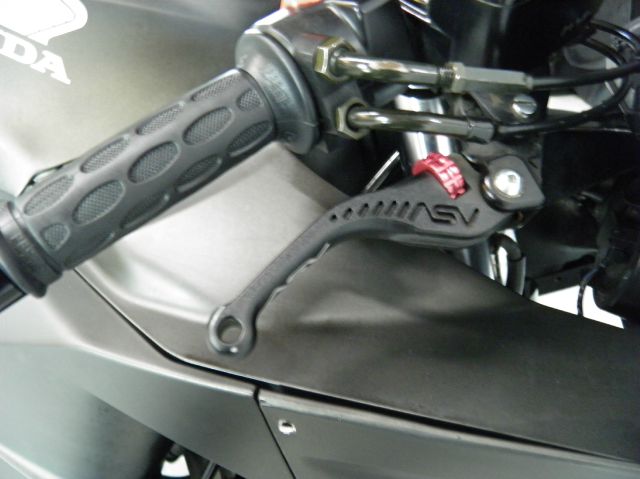 Honda CBR 600RR 2004 photo 8