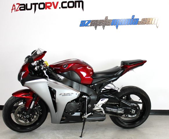 Honda CBR 600RR 2008 photo 3