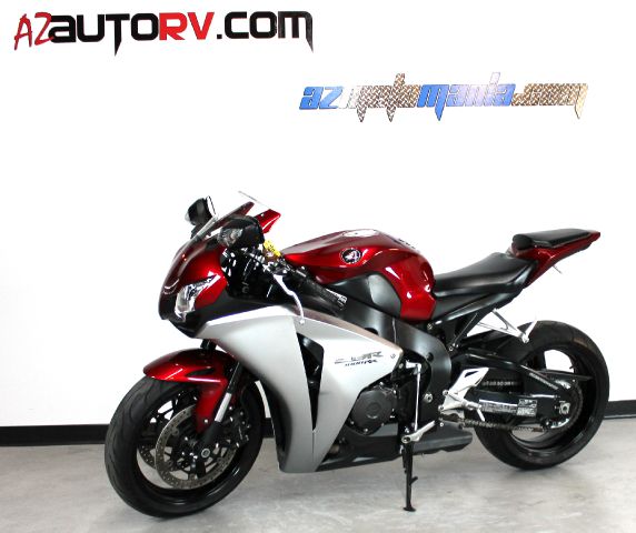 Honda CBR 600RR 2008 photo 4