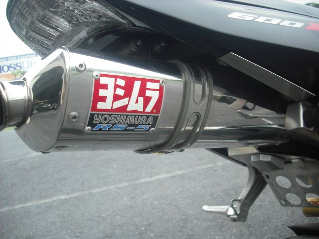 Honda CBR 600RR 2004 photo 5
