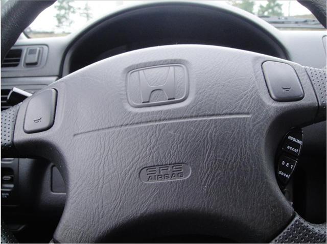 Honda CR-V 1999 photo 2