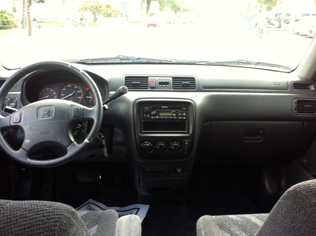 Honda CR-V 2000 photo 2
