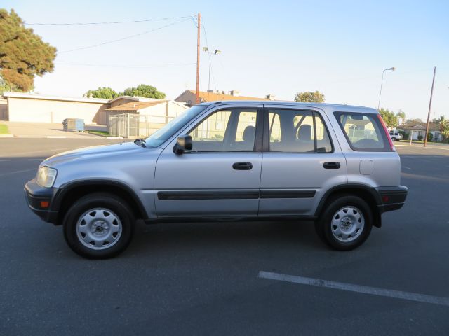 Honda CR-V 2000 photo 1